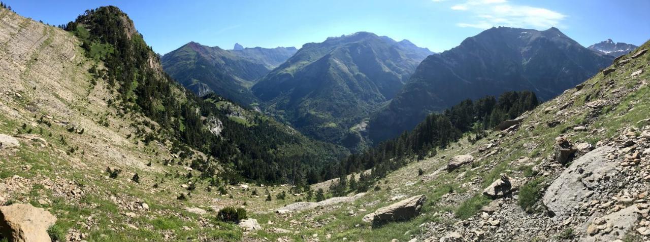 El Refugio De La Ardilla, Apartamento Canfranc-Estacion ภายนอก รูปภาพ