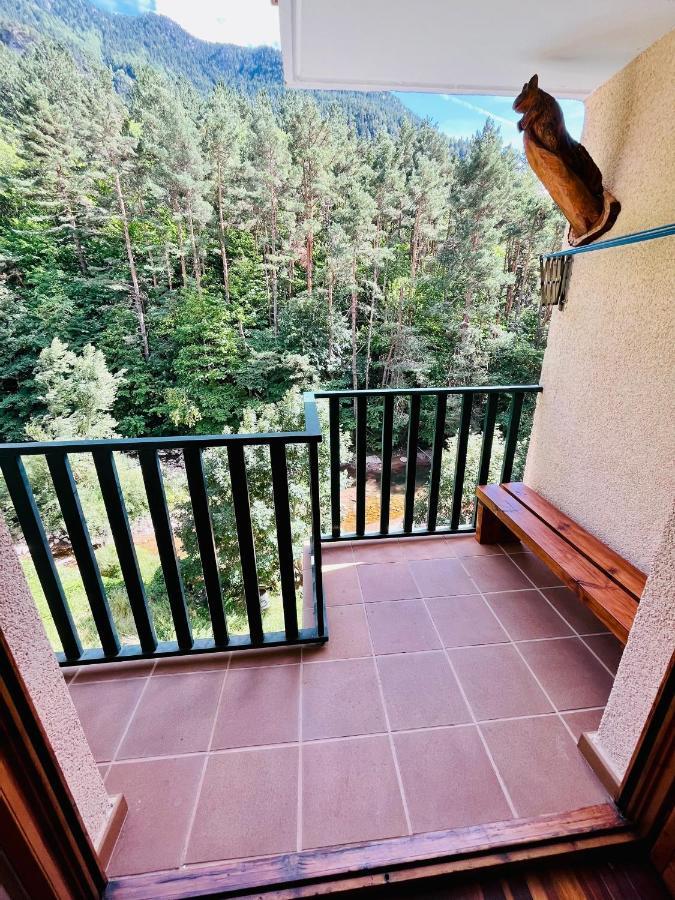 El Refugio De La Ardilla, Apartamento Canfranc-Estacion ภายนอก รูปภาพ